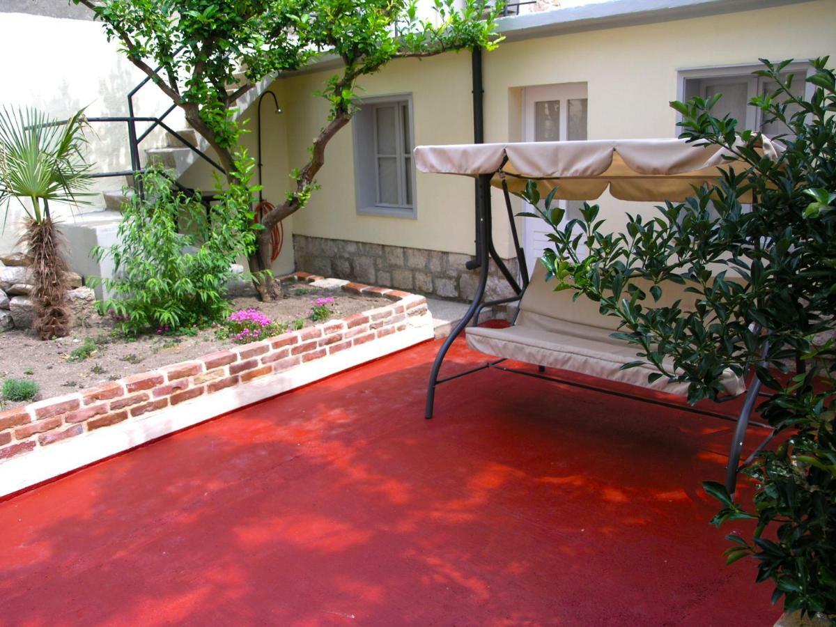Holiday Home Lija Center Rab Town Luaran gambar